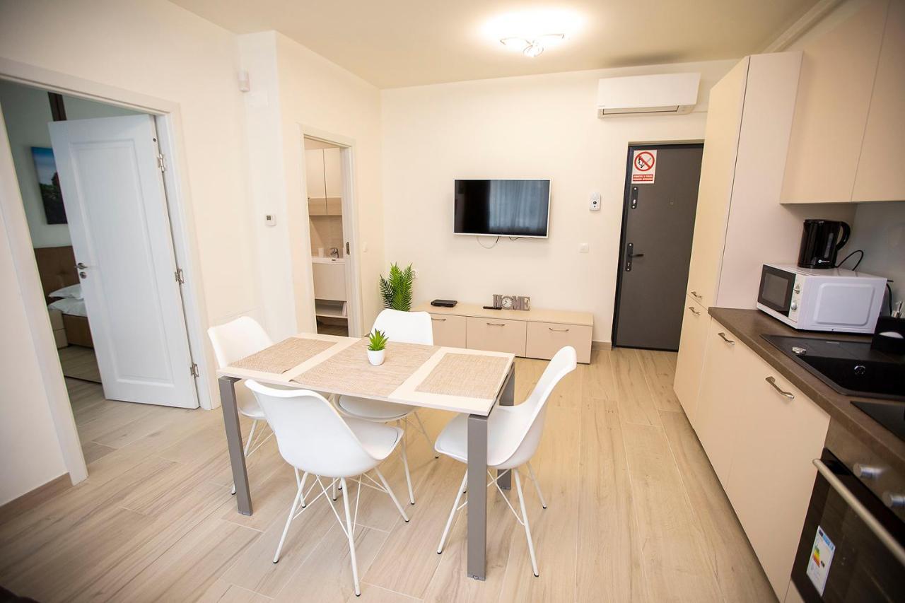 Covaciu Aparthotel クルージュ＝ナポカ エクステリア 写真