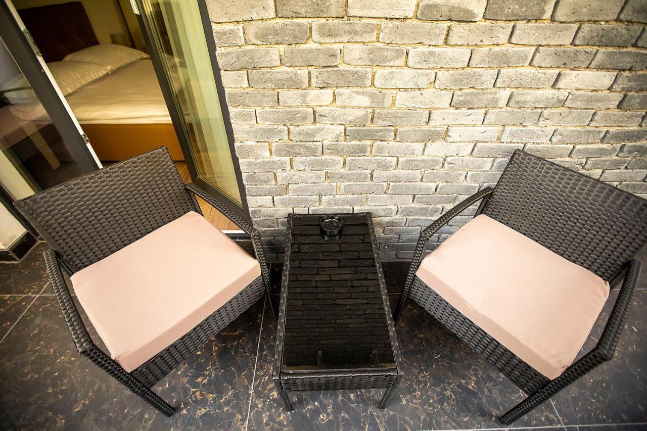 Covaciu Aparthotel クルージュ＝ナポカ エクステリア 写真