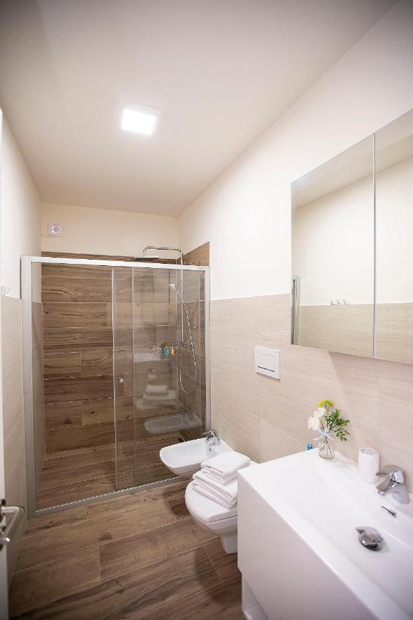 Covaciu Aparthotel クルージュ＝ナポカ エクステリア 写真