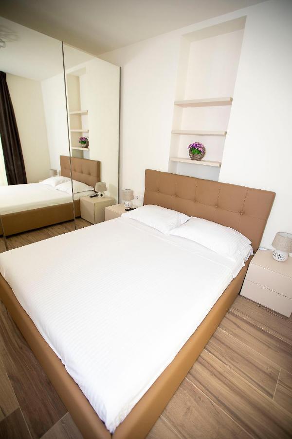 Covaciu Aparthotel クルージュ＝ナポカ エクステリア 写真